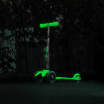 Trotineta Mini Deluxe Glow LED Plus Icy Lime MICRO — изображение 4
