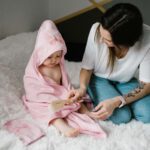 Prosop din bambus cu capota 100*100 roz Babyono - imagine 4