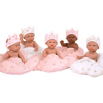 Papusa bebe 26 cm cu coronita ARIAS